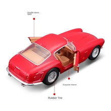 Load image into Gallery viewer, Bburago 1:24 250GT Berlinetta Passo Corto Racing Sports Model Toy Metal Car
