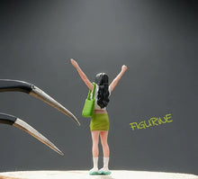Load image into Gallery viewer, 1:64 Painted Figure Model Miniature Resin Diorama Sand Green Skirt Hooray Girl
