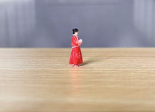 Load image into Gallery viewer, 1:64 Painted Figure Model Miniature Resin Diorama Sand Chinese Style Girl Kid
