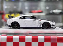 Load image into Gallery viewer, MI 1:64 White Mines Skyline GTR R35 Sports Model Diecast Resin Car BN
