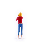 Load image into Gallery viewer, 1:64 Painted Figure Mini Model Miniature Resin Diorama Sand Caual Man Lady Toy New

