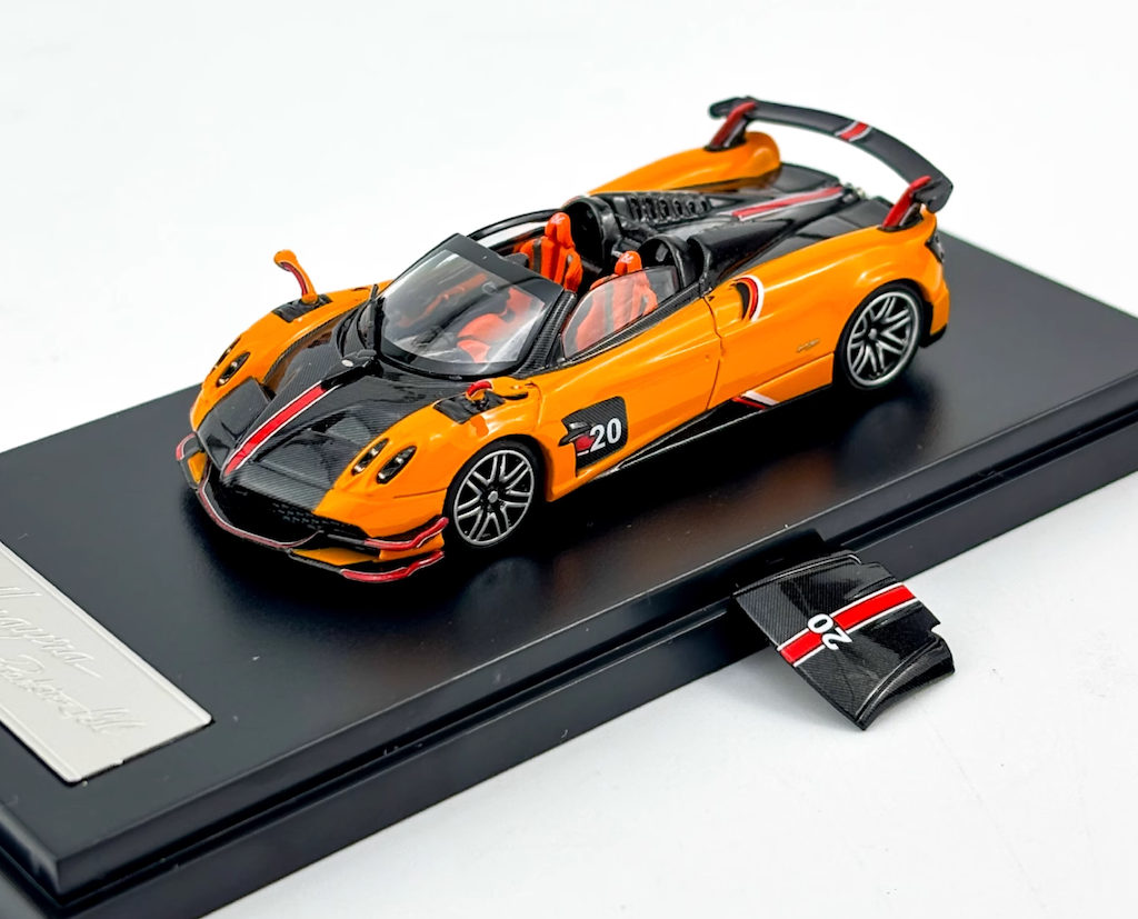 LCD 1:64 Orange Huayra Roadster BC #20 Sports Model Diecast Metal Car New Collection