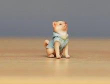 Load image into Gallery viewer, 1:64 Painted Figure Model Miniature Resin Diorama Sand Cute Pet Puppy Dot Toy

