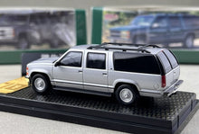 Load image into Gallery viewer, Bliss 1:64 Silver Suburban GMT400 SUV Sports Model Diecast Metal Car New Collection
