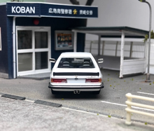 Load image into Gallery viewer, SW 1:64 White E24 635 CSI coupe Classic Sports Model Diecast Metal Car New
