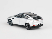 Load image into Gallery viewer, XCARTOYS 1:64 Silver Xpeng G6 EV Electric Vehicle SUV Model Diecast Metal Car
