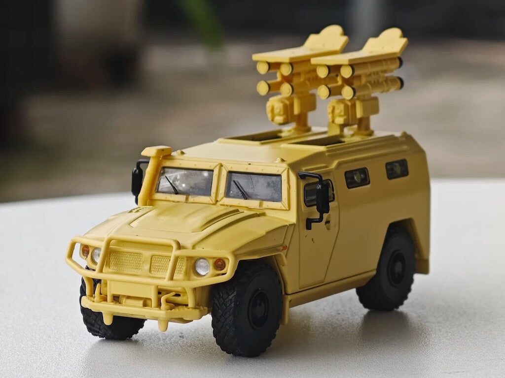 Masdi 1:64 Military Yellow GAZ SPM-2 Tiger Armored Model Diecast Metal Car BN