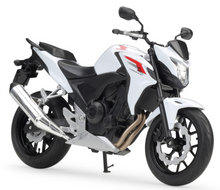 Load image into Gallery viewer, WELLY White 1:10 CB500F Sport Racing Street Model Diecast Metal Motorcycle
