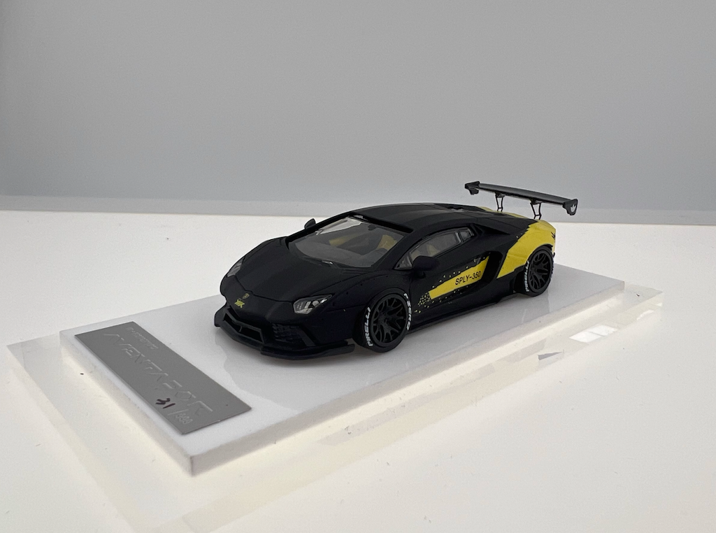 Onemodel 1:64 Black LP700 Aventador LB Sports Model Diecast Resin Car New Collection