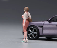 Load image into Gallery viewer, 1:64 Painted Figure Model Miniature Resin Diorama Sand Beauty With Mask Coffee
