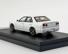 Load image into Gallery viewer, Mortal 1:64 White JDM Skyline GTR ER34 25GT Sports Model Diecast Metal Car New Collection
