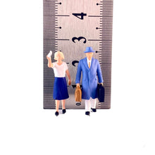 Load image into Gallery viewer, 1:64 Painted Figure Model Miniature Resin Diorama Sand Lady Suit Man Luggage Toy
