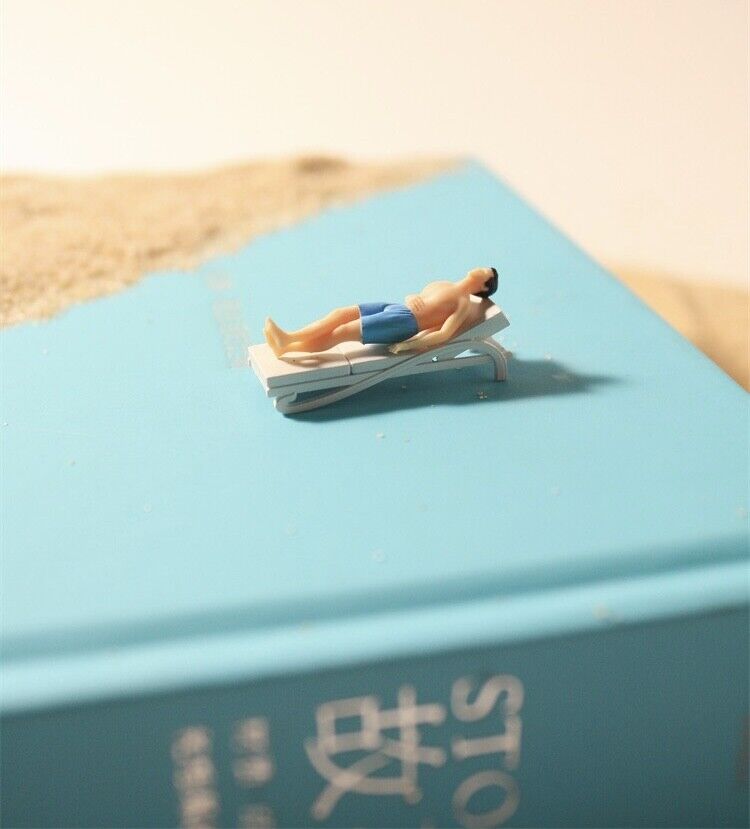 1:64 Painted Figure Model Miniature Resin Diorama Sand Toy Beach Pool Sunbath
