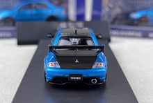 Load image into Gallery viewer, CM 1:64 Blue Carbon Lancer Evo 9 IX Voltex Sports Model Diecast Metal Car New Collection
