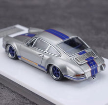 Load image into Gallery viewer, Zincit 1:64 Silver 911 964 Singer Coupe Sports Model Diecast Metal Car New Collection
