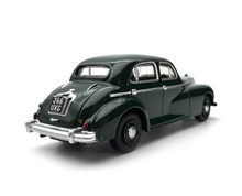 Load image into Gallery viewer, 1:76 Green Humber Hawk MK4 IV Classic Vintage Model Diecast Metal Car Box New Collection
