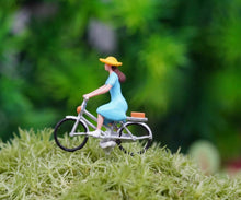 Load image into Gallery viewer, 1:64 Painted Figure Model Miniature Resin Diorama Sand Riding Bicycle Bike Toy Collection
