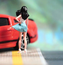 Load image into Gallery viewer, 1:64 Painted Figure Model Miniature Resin Diorama Sand Windward ﻿Standing Girl Collection
