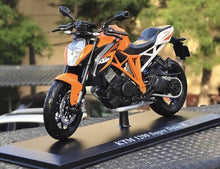 Load image into Gallery viewer, Maisto 1:12 1920 Super Duke R Racing Sport Model Toy Diecast Metal Motorcycle
