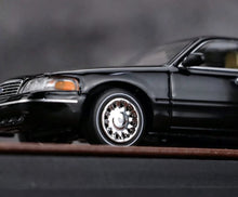 Load image into Gallery viewer, GOC 1:64 HEC Black Crown Victoria LX CV Sedan Model Diecast Metal Car New Collection
