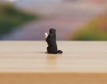 Load image into Gallery viewer, 1:64 Painted Figure Model Miniature Resin Diorama Sand Bernese Mountain Dog Toy
