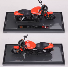 Load image into Gallery viewer, Maisto 1:18 Orange 2015 Harley Street 750 Motorcycle Bike Sport Model Diecast
