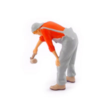 Load image into Gallery viewer, 1:64 Painted Figure Mini Model Miniature Resin Diorama Painter Worker 4 People

