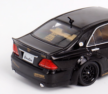 Load image into Gallery viewer, Star 1:64 Black JDM Crown MK12 VIP Sedan Figure Model Diecast Metal Car New Collection
