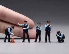 Load image into Gallery viewer, 1:64 Painted Figure Model Miniature Resin Sand Policeman Set Five People Police
