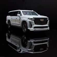 Load image into Gallery viewer, Masdi 1:64 White Escalade Full Size SUV Sports Model Diecast Metal Car New Collection
