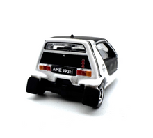 Load image into Gallery viewer, 1:76 White Bond Bug Three Wheeled Sports Vintage Model Diecast Metal Car New Collection
