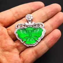 Load image into Gallery viewer, Nature Jade Green Butterfly Pendant Necklace Gift Jewelry charm Blessing Lucky
