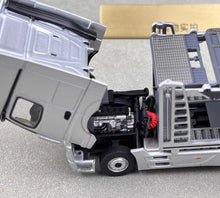 Load image into Gallery viewer, 1:64 Silver Benz Actros Gigaspace Semi Trailer Truck Model Diecast Metal Car
