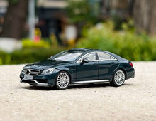 Load image into Gallery viewer, Mortal 1:64 Green CLS 63 4 Matic Sedan Sports Model Diecast Metal Car New Collection
