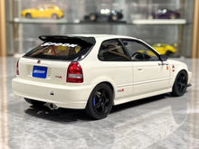 Load image into Gallery viewer, MH 1:18 White Civic Type R EK9 Spoon B16B Vtec Engine Model Diecast Metal Car
