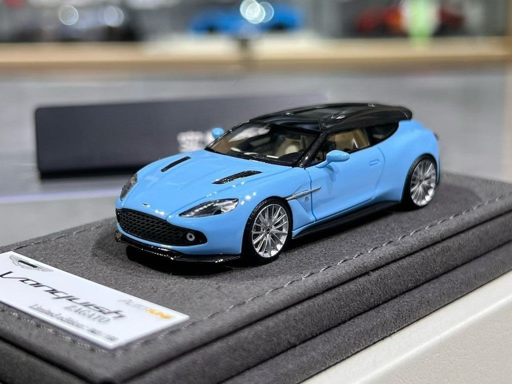 AT 1:64 Blue Vanquisih Zagato Touring Sports Model Diecast Resin Car New Collection
