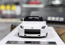 Load image into Gallery viewer, 404Error 1:64 White 400Z Hatchback Racing Sports Model Diecast Resin Car BN
