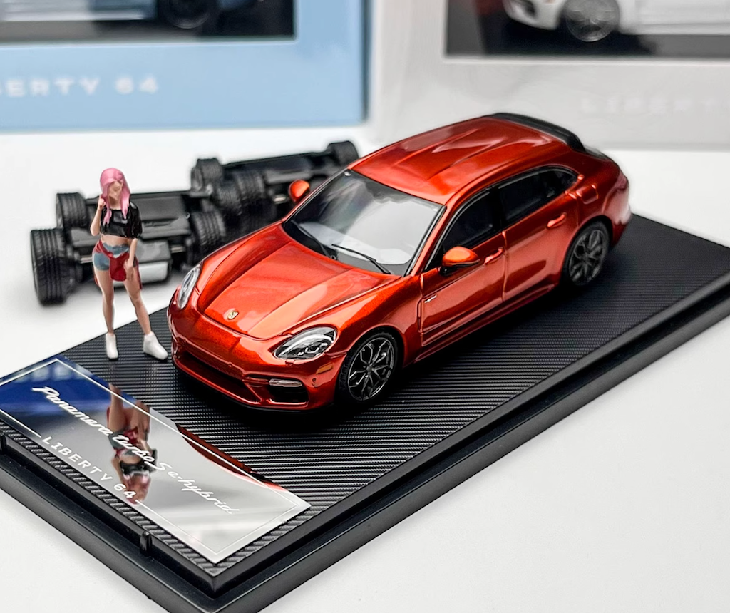 Liberty 1:64 Orange Panamera Turbo S Figure Sport Model Diecast Metal Car New Collection