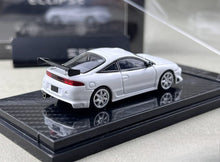 Load image into Gallery viewer, Transcend 1:64 White 1995 Eclipse GS Coupe Sports Model Diecast Metal Car New Collection
