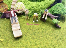Load image into Gallery viewer, 1:64 Painted Figure Model Miniature Resin Diorama Sand Camping Outdoor Hiking B
