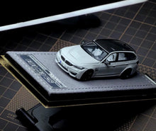 Load image into Gallery viewer, Mortal 1:64 HEC Gray Carbon Top F81 M3 CS Wagon Model Diecast Metal Car New Collection
