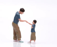 Load image into Gallery viewer, 1:64 Painted Figure Model Miniature Resin Diorama Toy Sand Father and Son Play
