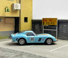 Load image into Gallery viewer, MINIDREAM 1:64 250 GTO GULF Classic Racing Sports Model Diecast Metal Car
