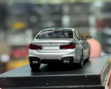 Load image into Gallery viewer, MJ 1:64 Silver M5 F90 Luxury Sedan Sports Model Diecast Metal Car New Collection
