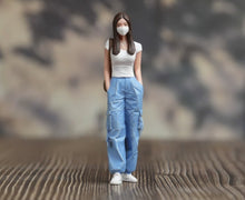 Load image into Gallery viewer, 1:24 Painted Figure Model Miniature Resin Diorama Casual Lady With Mask Girl
