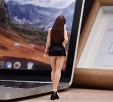 Load image into Gallery viewer, 1:24 Painted Figure Model Miniature Resin Diorama Black Qipao Dress Girl Lady
