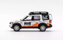 Load image into Gallery viewer, GCD 1:64 White Discovery 4 SUV Off Road Roof Rack Model Diecast Metal Car New
