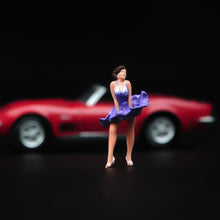 Load image into Gallery viewer, 1:64 Painted Figure Model Miniature Resin Diorama Sand Purple Dress Beauty Girl New
