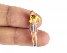 Load image into Gallery viewer, 1:64 Painted Figure Mini Model Miniature Resin Diorama Set Couple Lady GuitarMan
