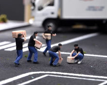 Load image into Gallery viewer, 1:64 Painted Figure Model Miniature Resin Diorama Toy Sand Carrier Workers Set

